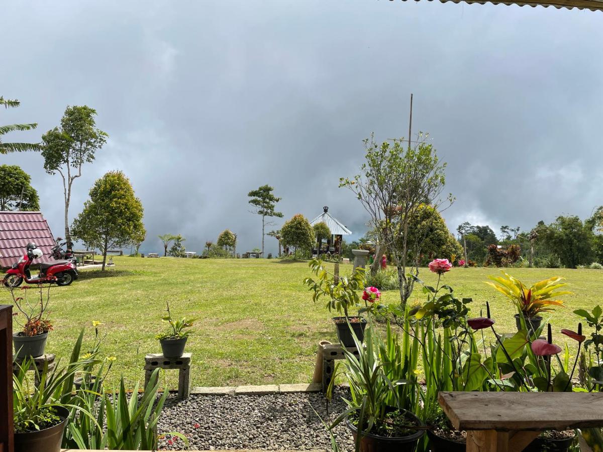 Bugo Camp Glamping & Natural Activity มุนดุก ภายนอก รูปภาพ