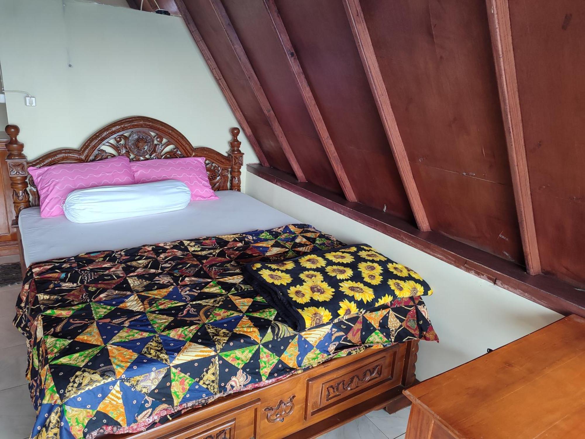 Bugo Camp Glamping & Natural Activity มุนดุก ภายนอก รูปภาพ